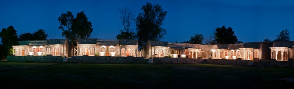 Отель Neemrana'S - Deo Bagh Гвалиор Экстерьер фото